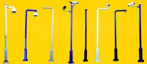 运城监控杆厂家解析 从价格、厂家到固定交通标志的全方位指南——以陕西欧朗照明为例